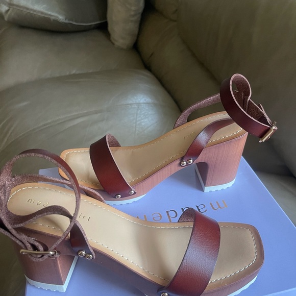 Clog sandals - Picture 3 of 5